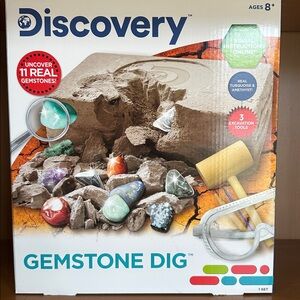New Discovery Gemstone Dig